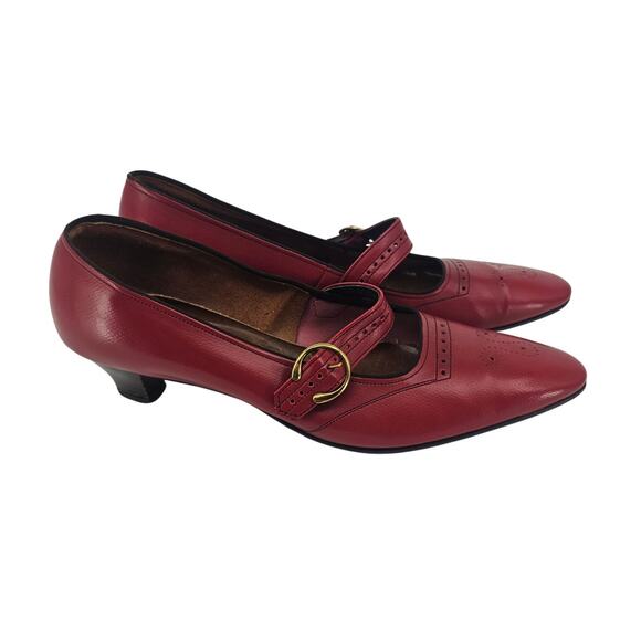 Vintage 1960's Red Brogue Style Wingtip Mary Jane Pump Heels Shoe Women's 8 B AA - Picture 1 of 11